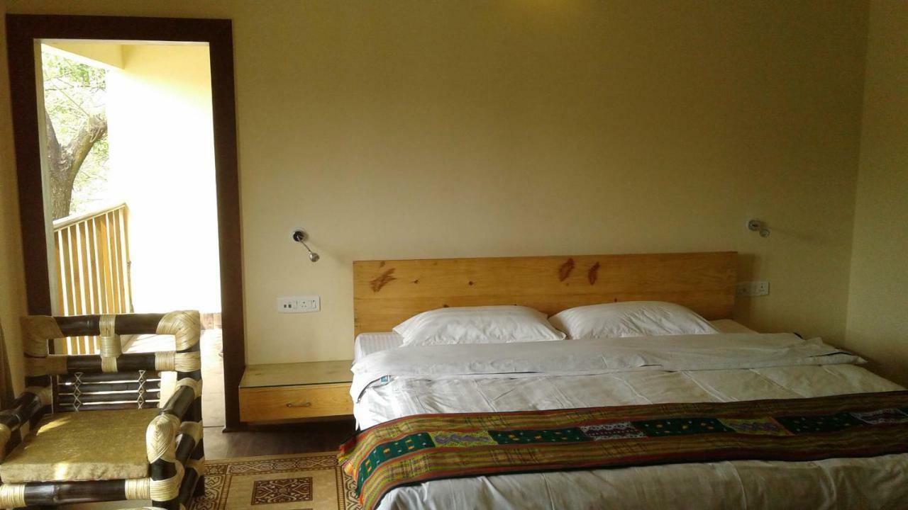 Zizina Otis Resort Guwahati Bagian luar foto